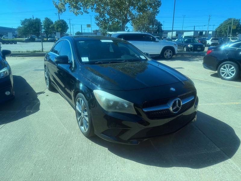 71323326 :رقم المزاد ، WDDSJ4EB7FN162216 vin ، 2015 Mercedes-benz Cla مزاد بيع