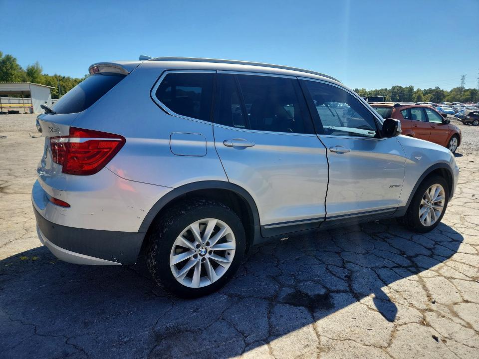 2011 Bmw X3 მანქანა იყიდება აუქციონზე, vin: 5UXWX5C59BL708211, აუქციონის ნომერი: 71319636