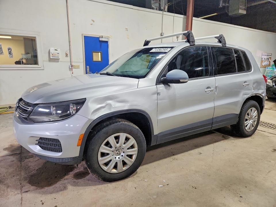 71356266 :رقم المزاد ، WVGCV3AX9EW546193 vin ، 2014 Volkswagen Tiguan مزاد بيع