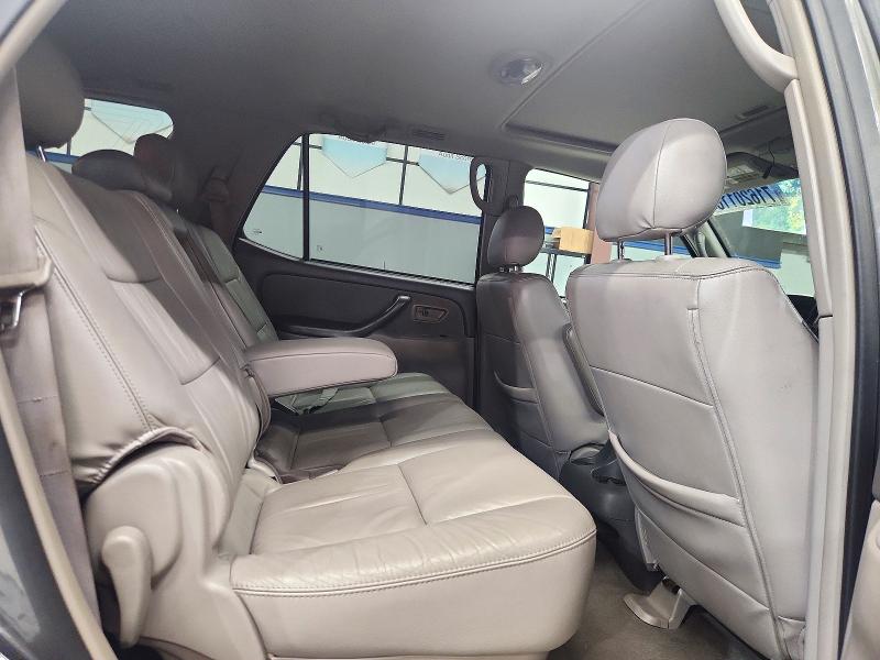 71620116 :رقم المزاد ، 5TDBT44A55S253670 vin ، 2005 Toyota Sequoia مزاد بيع