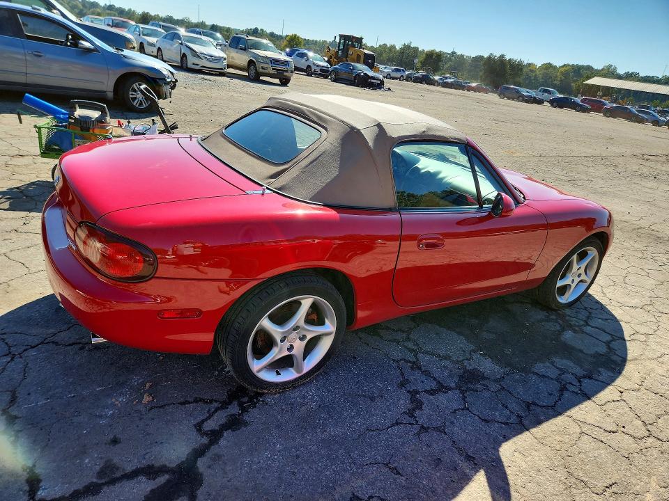 Продажа на аукционе авто 2002 Mazda Mx-5 Miata, vin: JM1NB353020232945, номер лота: 71335026
