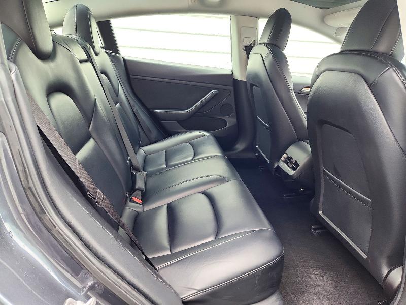 Продажа на аукционе авто 2023 Tesla Model 3, vin: 5YJ3E1EA5PF447134, номер лота: 72621156