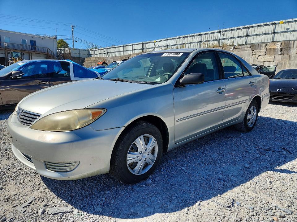 Продажа на аукционе авто 2005 Toyota Camry, vin: JTDBE32K653008684, номер лота: 71653006