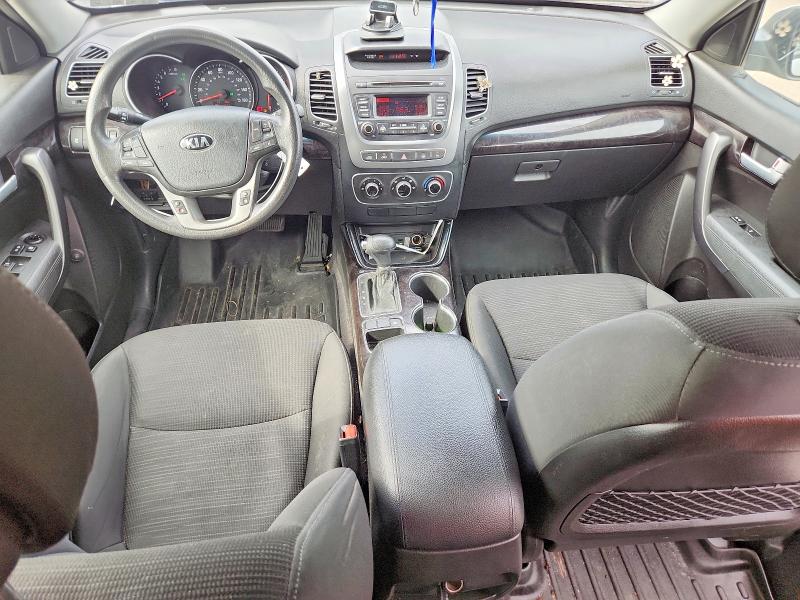 2015 Kia Sorento მანქანა იყიდება აუქციონზე, vin: 5XYKT4A79FG578829, აუქციონის ნომერი: 70540876