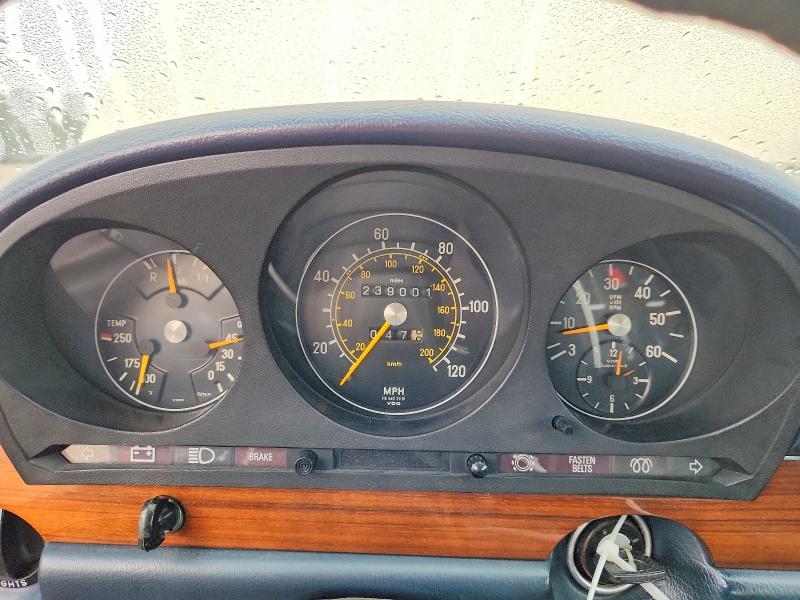 71711676 :رقم المزاد ، 11612012001353 vin ، 1978 Mercedes-benz C-class 30 مزاد بيع