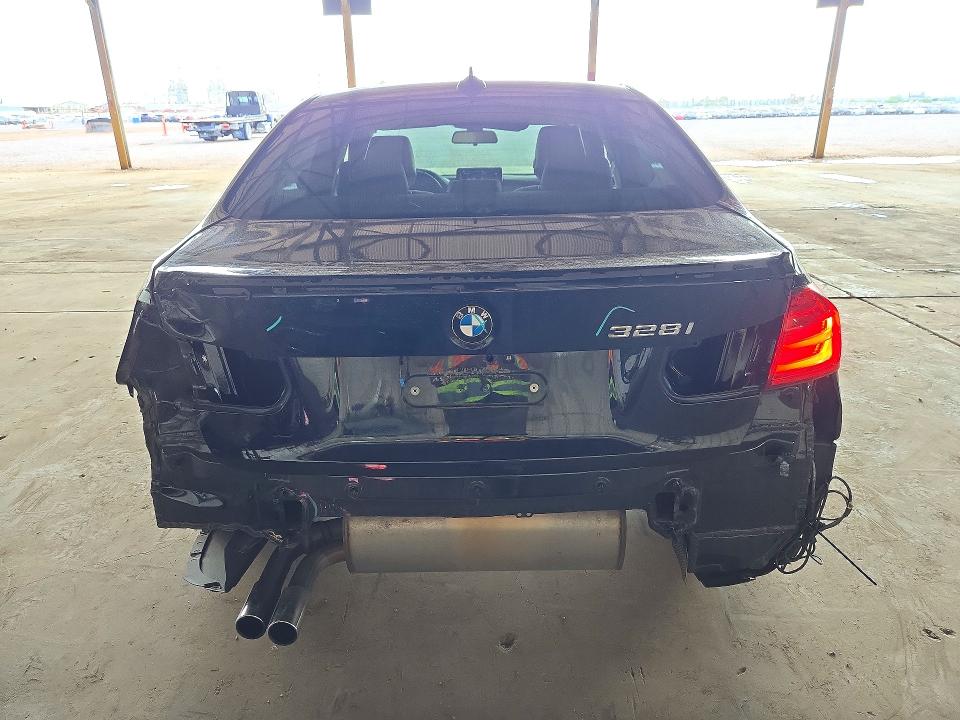 72404026 :رقم المزاد ، WBA3C1C51CF433875 vin ، 2012 Bmw 328 مزاد بيع