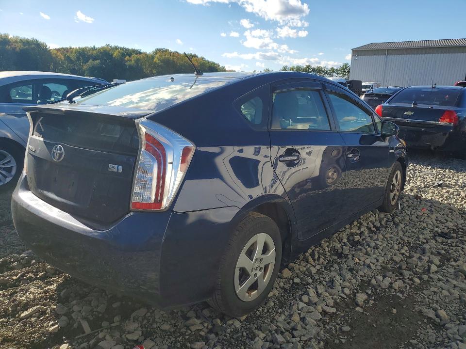 2013 Toyota Prius მანქანა იყიდება აუქციონზე, vin: JTDKN3DUXD1635686, აუქციონის ნომერი: 71552746