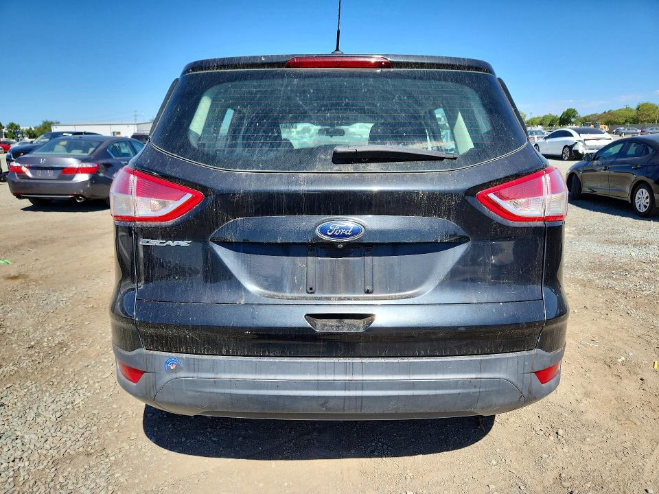 Продажа на аукционе авто 2015 Ford Escape, vin: 1FMCU0F77FUB62954, номер лота: 70641136