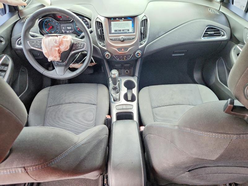 72008836 :رقم المزاد ، 1G1BE5SMXJ7106156 vin ، 2018 Chevrolet Cruze مزاد بيع