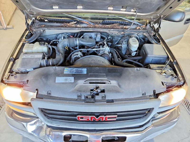 71743996 :رقم المزاد ، 1GTEC14X33Z300416 vin ، 2003 Gmc New Sierra مزاد بيع