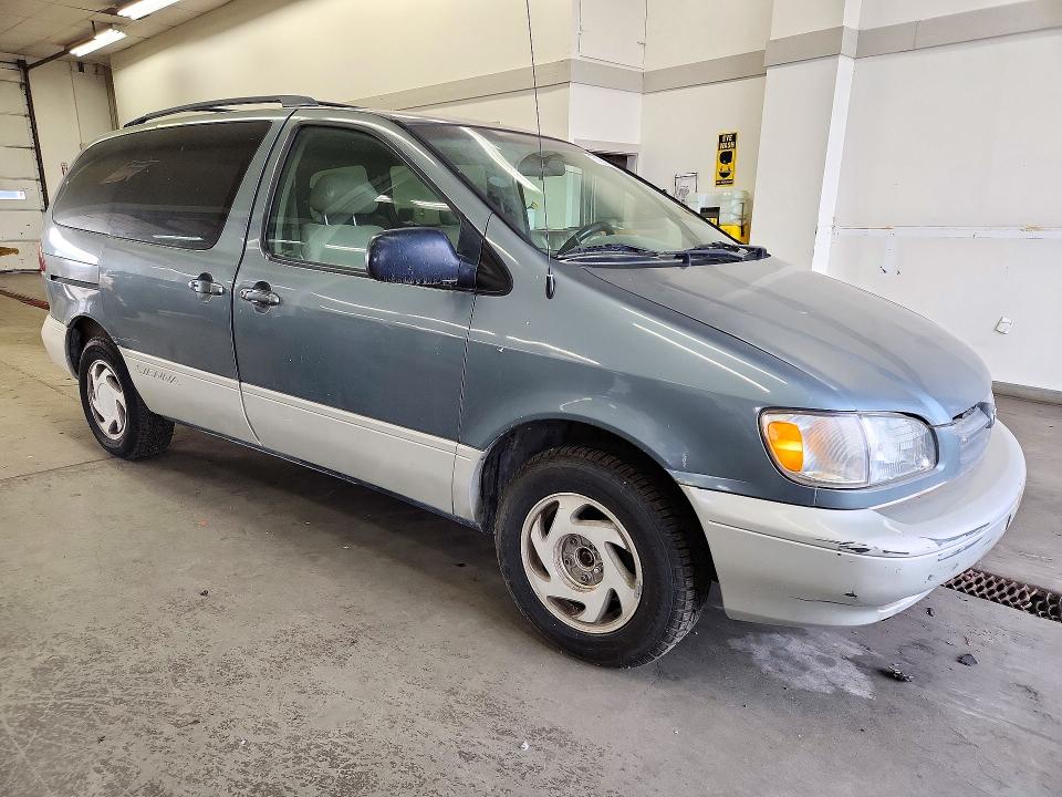 Продажа на аукционе авто 1999 Toyota Sienna, vin: 4T3ZF13C9XU098937, номер лота: 71879116