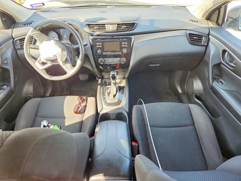 71843076 :رقم المزاد ، JN1BJ1CPXJW185132 vin ، 2018 Nissan Rogue Sport مزاد بيع