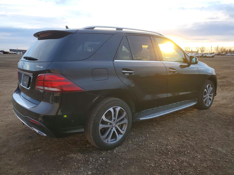 Продажа на аукционе авто 2016 Mercedes-benz Gle, vin: 4JGDA2EB4GA771484, номер лота: 73184026