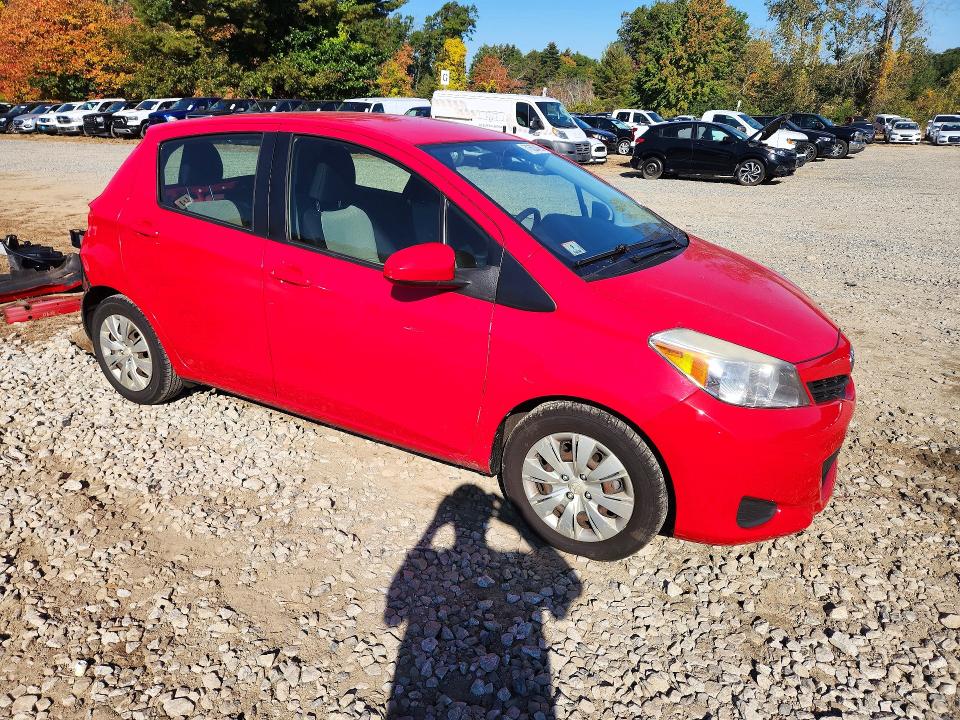 71663486 :رقم المزاد ، JTDKTUD30ED576456 vin ، 2014 Toyota Yaris مزاد بيع