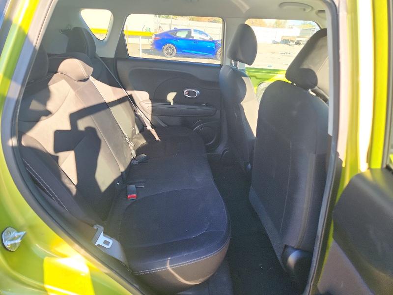 Продаж на аукціоні авто 2018 Kia Soul, vin: KNDJN2A25J7902475, номер лоту: 73311006