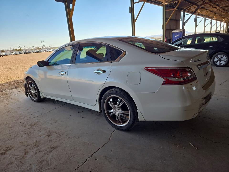 2013 Nissan Altima მანქანა იყიდება აუქციონზე, vin: 1N4AL3AP9DN527025, აუქციონის ნომერი: 70697796