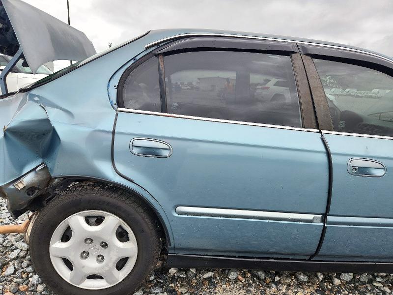 2000 Honda Civic მანქანა იყიდება აუქციონზე, vin: 1HGEJ8646YL047167, აუქციონის ნომერი: 71592036