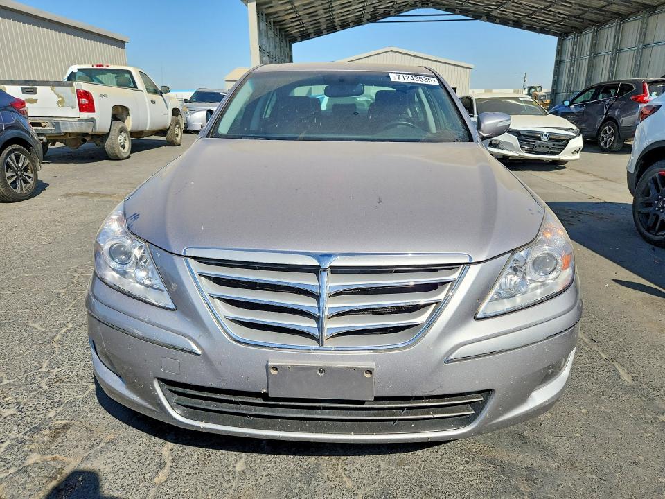 71243636 :رقم المزاد ، KMHGC4DE7AU081457 vin ، 2010 Hyundai Genesis مزاد بيع