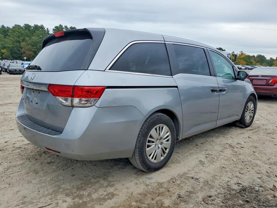 71530386 :رقم المزاد ، 5FNRL5H26GB121127 vin ، 2016 Honda Odyssey مزاد بيع