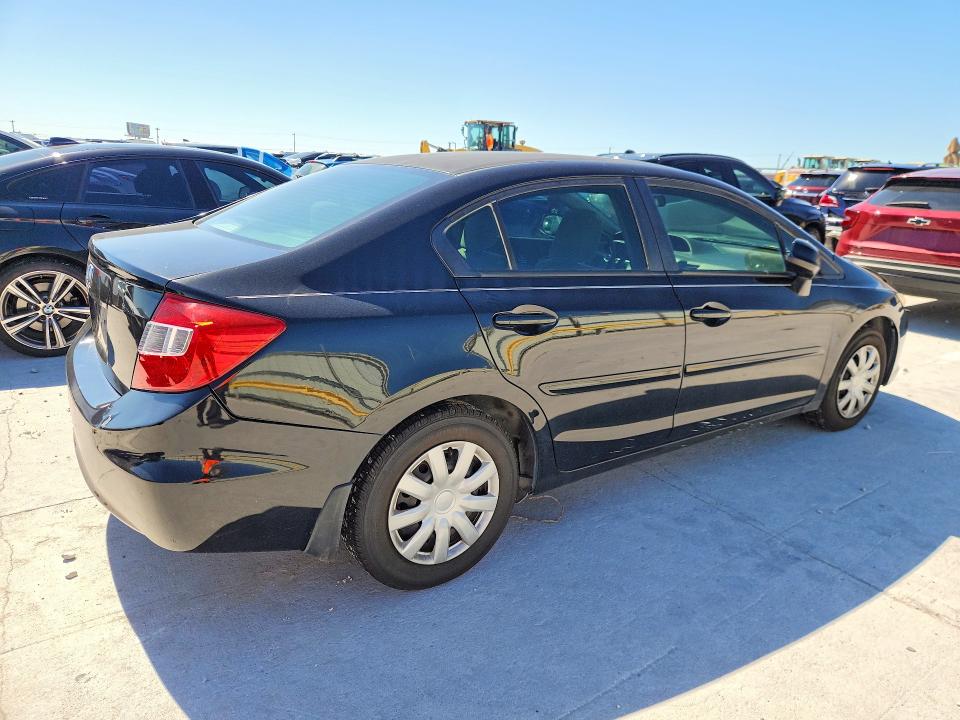 2012 Honda Civic მანქანა იყიდება აუქციონზე, vin: 2HGFB2F50CH597350, აუქციონის ნომერი: 70236636