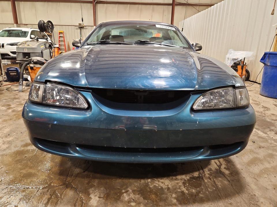 72029526 :رقم المزاد ، 1FALP42X0TF164477 vin ، 1996 Ford Mustang مزاد بيع