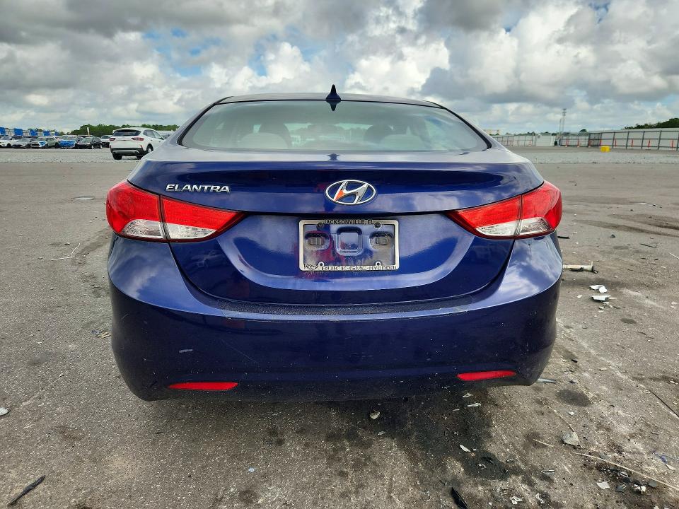 Продажа на аукционе авто 2013 Hyundai Elantra, vin: 5NPDH4AE2DH273512, номер лота: 71254076
