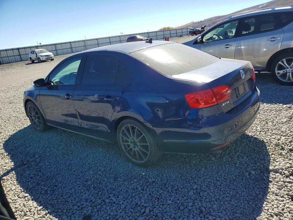 2014 Volkswagen Jetta მანქანა იყიდება აუქციონზე, vin: 3VWD17AJ9EM246075, აუქციონის ნომერი: 70999896