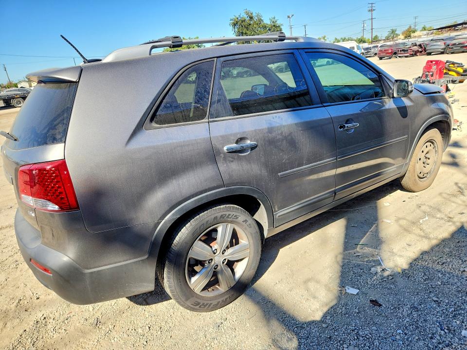 2012 Kia Sorento მანქანა იყიდება აუქციონზე, vin: 5XYKU3A67CG208960, აუქციონის ნომერი: 71687816