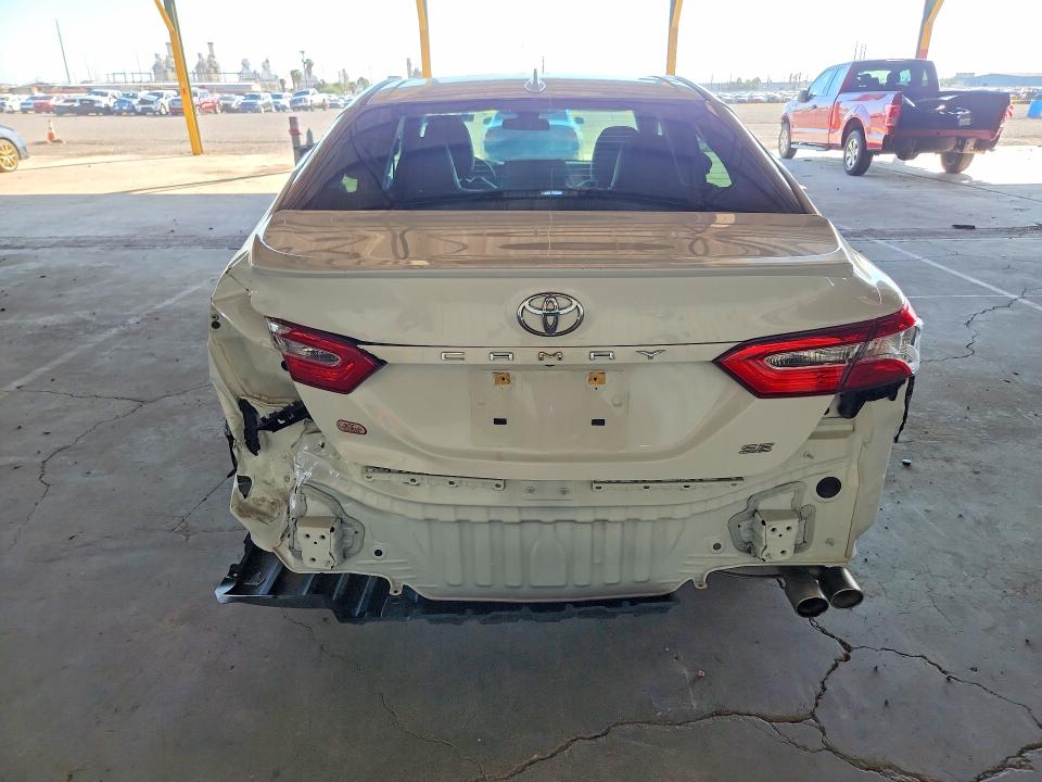 Продажа на аукционе авто 2020 Toyota Camry, vin: 4T1G11AK0LU314774, номер лота: 71482896