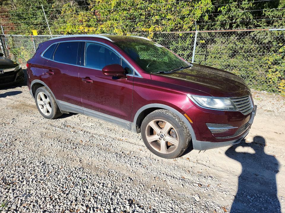 Продажа на аукционе авто 2016 Lincoln Mkc, vin: 5LMCJ1D93GUJ20430, номер лота: 72049626