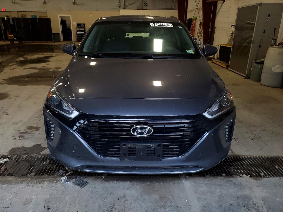 71068396 :رقم المزاد ، KMHC85LC9HU017954 vin ، 2017 Hyundai Ioniq مزاد بيع