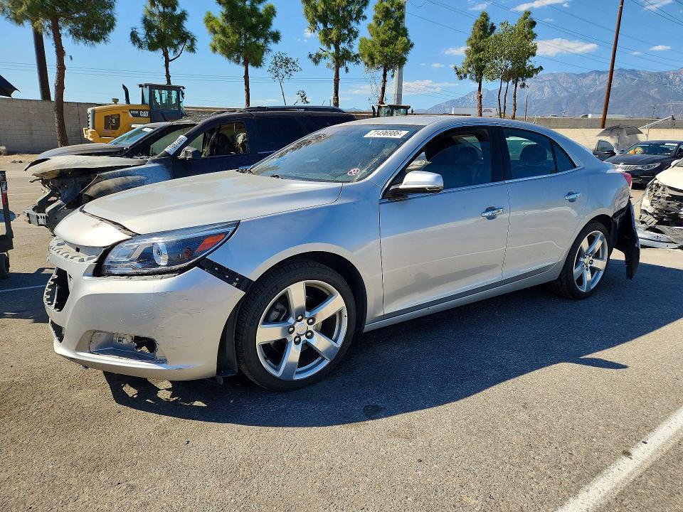 71496986 :رقم المزاد ، 1G11G5SX6FF135702 vin ، 2015 Chevrolet Malibu مزاد بيع