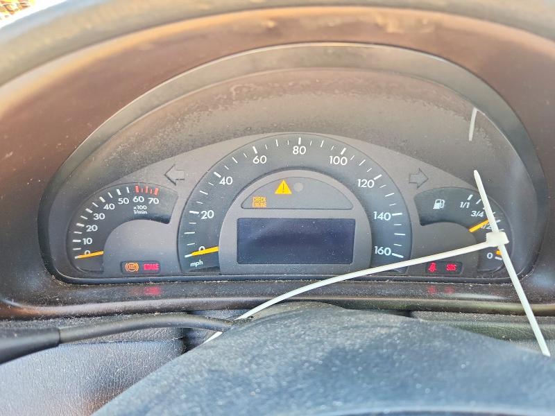 71756766 :رقم المزاد ، WDBRF81J64F443332 vin ، 2004 Mercedes-benz C مزاد بيع