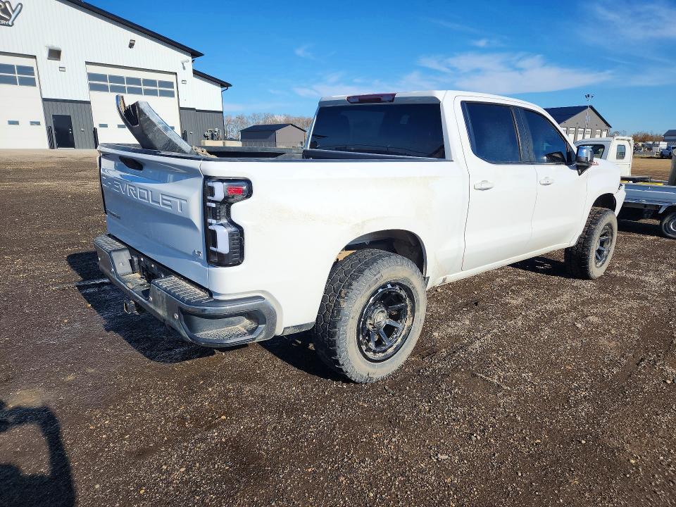 Продаж на аукціоні авто 2021 Chevrolet Silverado, vin: 3GCUYDED9MG124055, номер лоту: 72318576