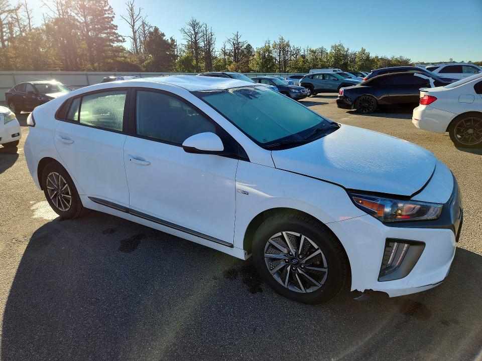 2020 Hyundai Ioniq მანქანა იყიდება აუქციონზე, vin: KMHC75LJ3LU070384, აუქციონის ნომერი: 71311986