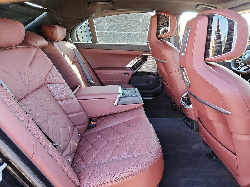 Продажа на аукционе авто 2025 Bmw 740, vin: WBA23EH02SCT34675, номер лота: 71243136