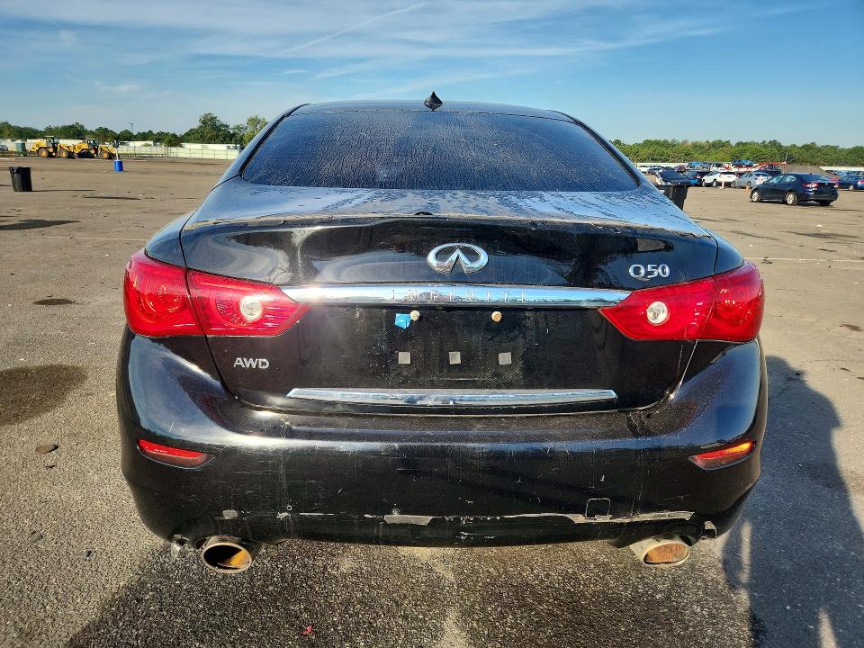 70913236 :رقم المزاد ، JN1BV7AR9FM410588 vin ، 2015 Infiniti Q50 مزاد بيع