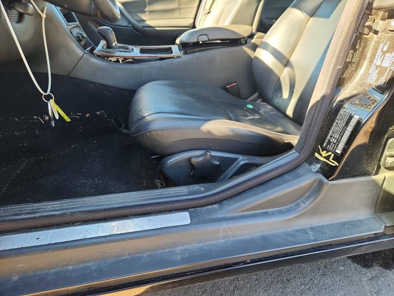 71756766 :رقم المزاد ، WDBRF81J64F443332 vin ، 2004 Mercedes-benz C مزاد بيع