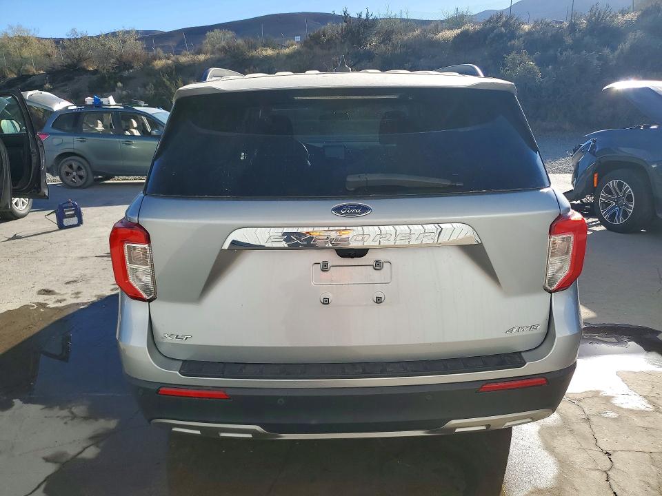 Продажа на аукционе авто 2022 Ford Explorer, vin: 1FMSK8DH8NGC35371, номер лота: 69578146