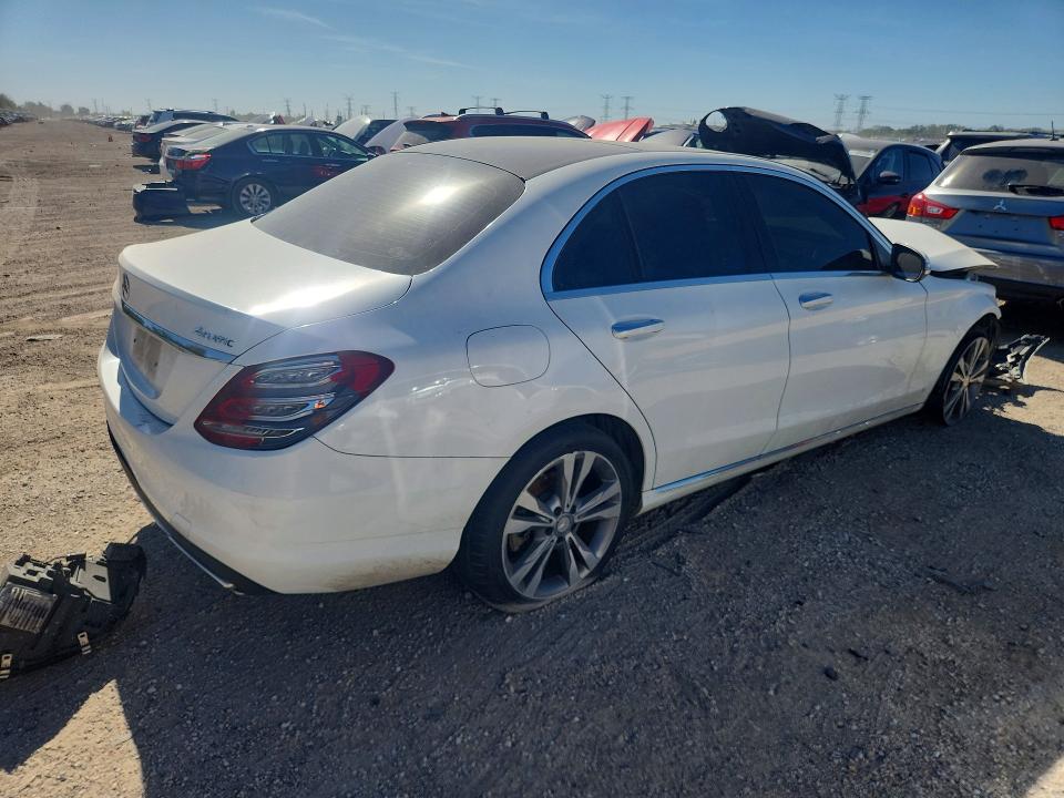 71484646 :رقم المزاد ، 55SWF4KB5FU059472 vin ، 2015 Mercedes-benz C مزاد بيع