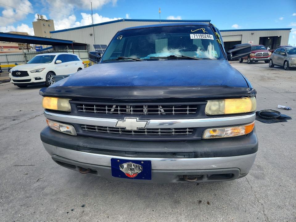 Продаж на аукціоні авто 2000 Chevrolet Silverado, vin: 2GCEC19TXY1265993, номер лоту: 71195246