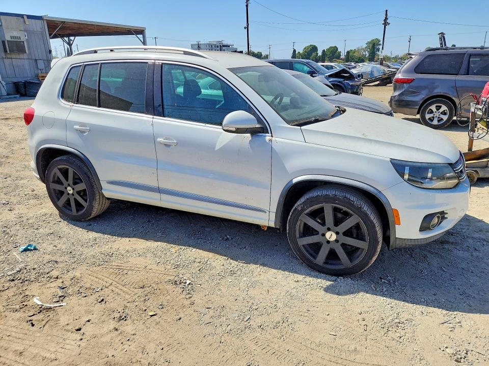 Aukcja sprzedaży 2016 Volkswagen Tiguan, vin: WVGAV7AX1GW519197, numer aukcji: 71295956