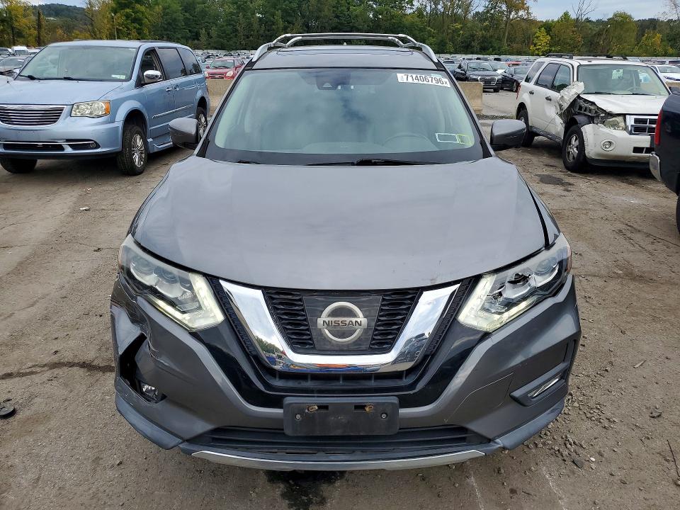 71406796 :رقم المزاد ، 5N1AT2MV1HC774048 vin ، 2017 Nissan Rogue مزاد بيع