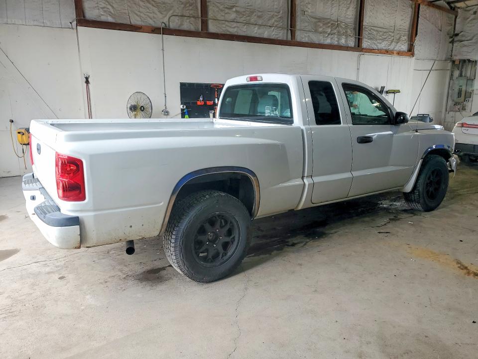 Aukcja sprzedaży 2011 Dodge Dakota, vin: 1D7RE3BK2BS581815, numer aukcji: 71545136