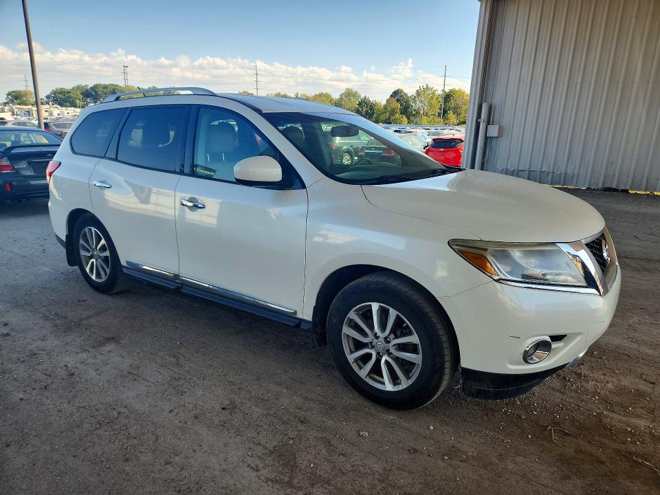 72396396 :رقم المزاد ، 5N1AR2MMXFC661685 vin ، 2015 Nissan Pathfinder مزاد بيع