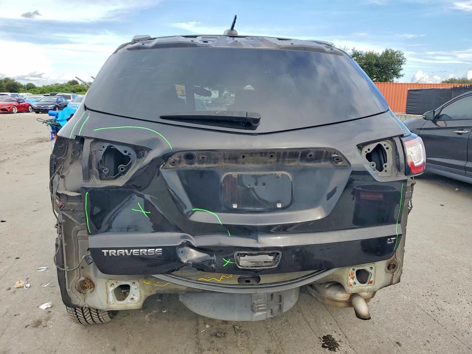 71827406 :رقم المزاد ، 1GNKRGKD1HJ282685 vin ، 2017 Chevrolet Traverse مزاد بيع