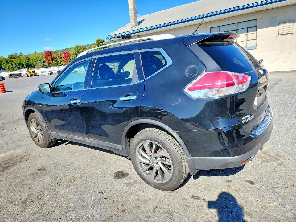 Продаж на аукціоні авто 2015 Nissan Rogue, vin: 5N1AT2MV9FC825907, номер лоту: 71897026