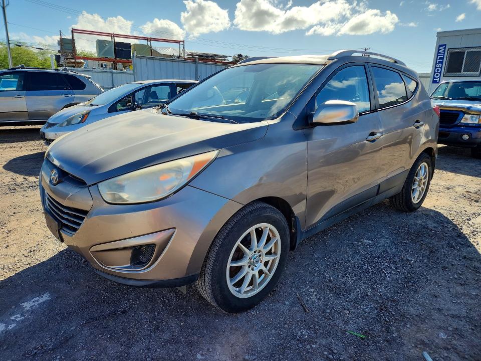 2011 Hyundai Tucson მანქანა იყიდება აუქციონზე, vin: KM8JU3AC4BU157413, აუქციონის ნომერი: 70386766