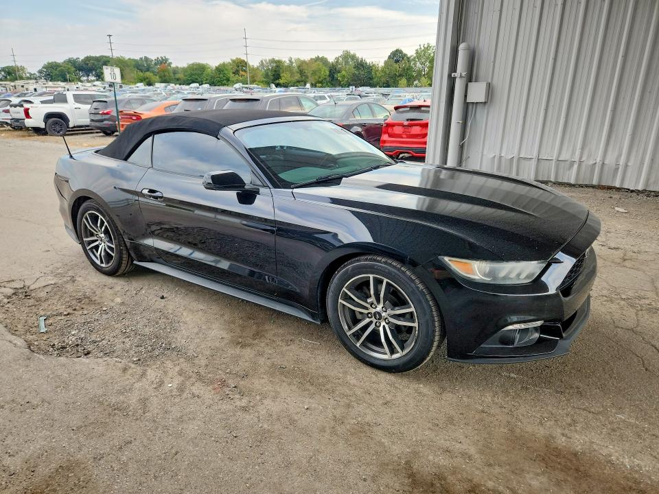 71218926 :رقم المزاد ، 1FATP8UH1G5275032 vin ، 2016 Ford Mustang مزاد بيع