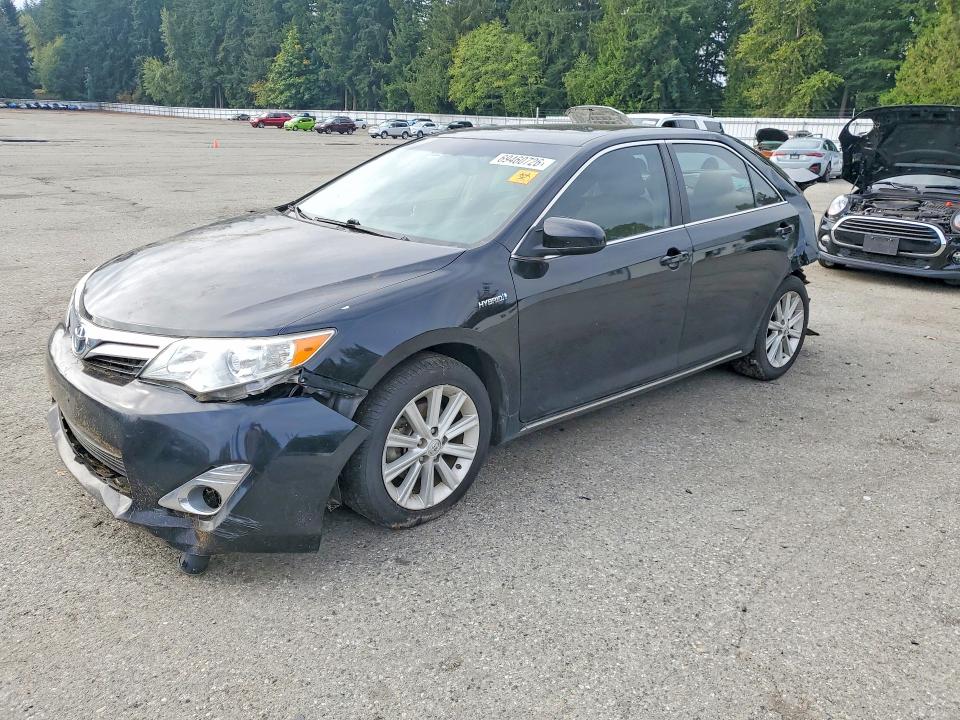 Auction sale of the 2014 Toyota Camry Hybrid, vin: 4T1BD1FK1EU104777, lot number: 69460726